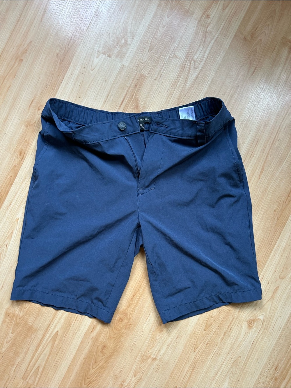 Banana Republic Navy Flat-Front Men's Shorts
